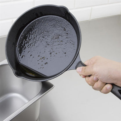 Vogue Round Cast Iron Skillet Pan 20cm m654