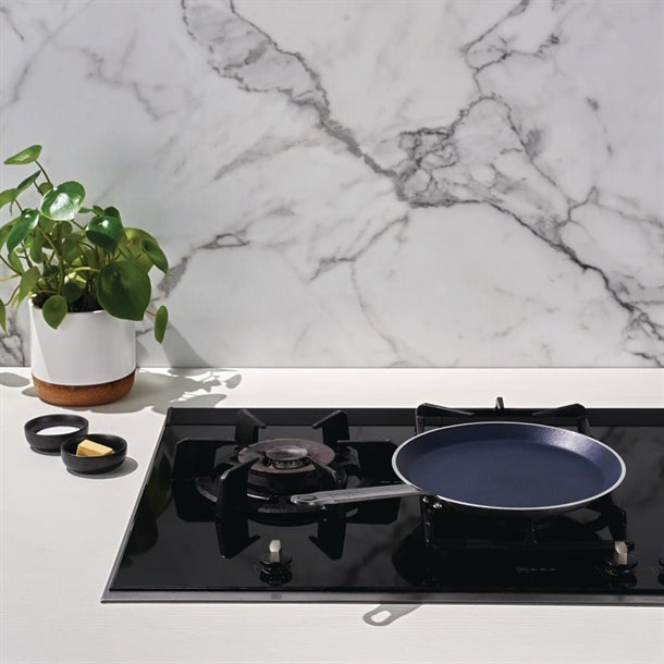 Vogue Aluminium Non-stick Teflon Platinum Plus Crepe Pan 26cm ht987
