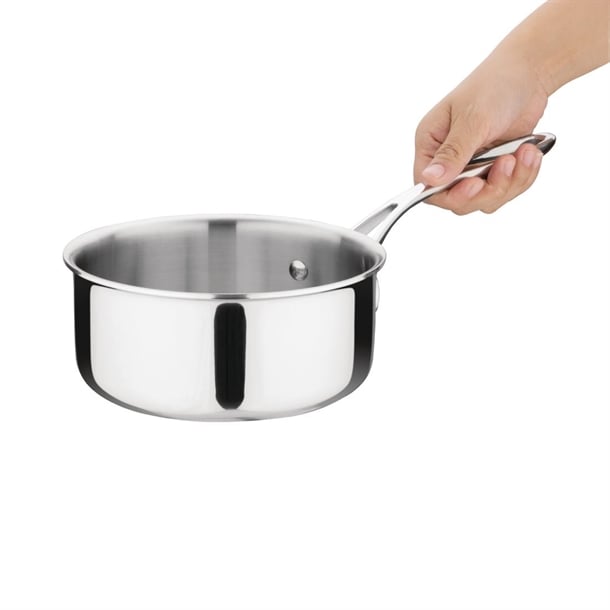 Vogue Stainless Steel and Aluminium Tri-Wall Saucepan 16cm y245
