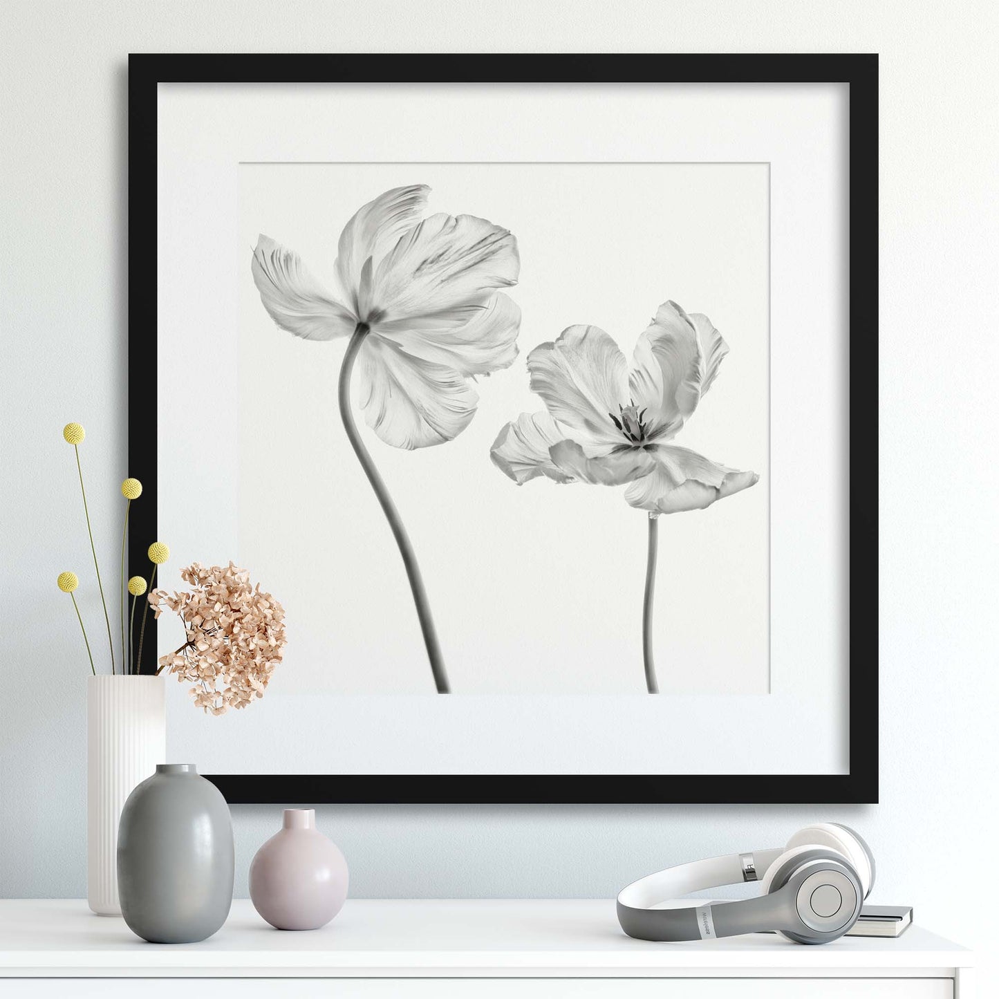 Same Tulip by Lotte Gr&oslash;nkj&aelig;r Framed Print - USTAD HOME