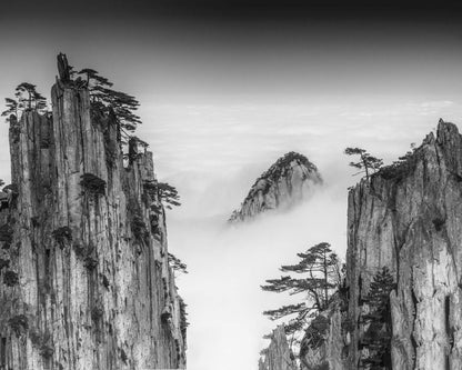 Huangshan by Chenzhe Framed Print - USTAD HOME