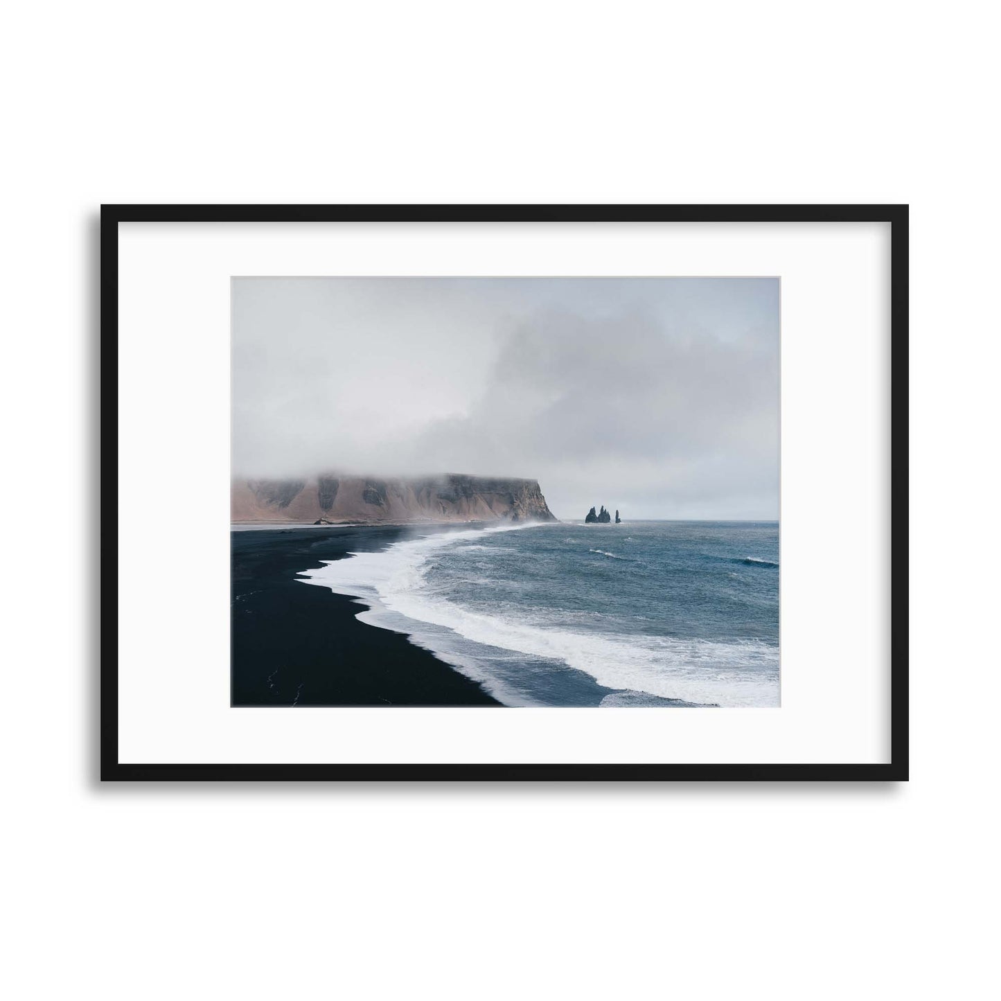 Icelandic Seas Framed Print - USTAD HOME