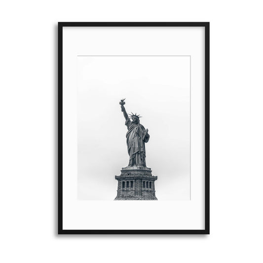 Statue of Liberty, New York Framed Print - USTAD HOME