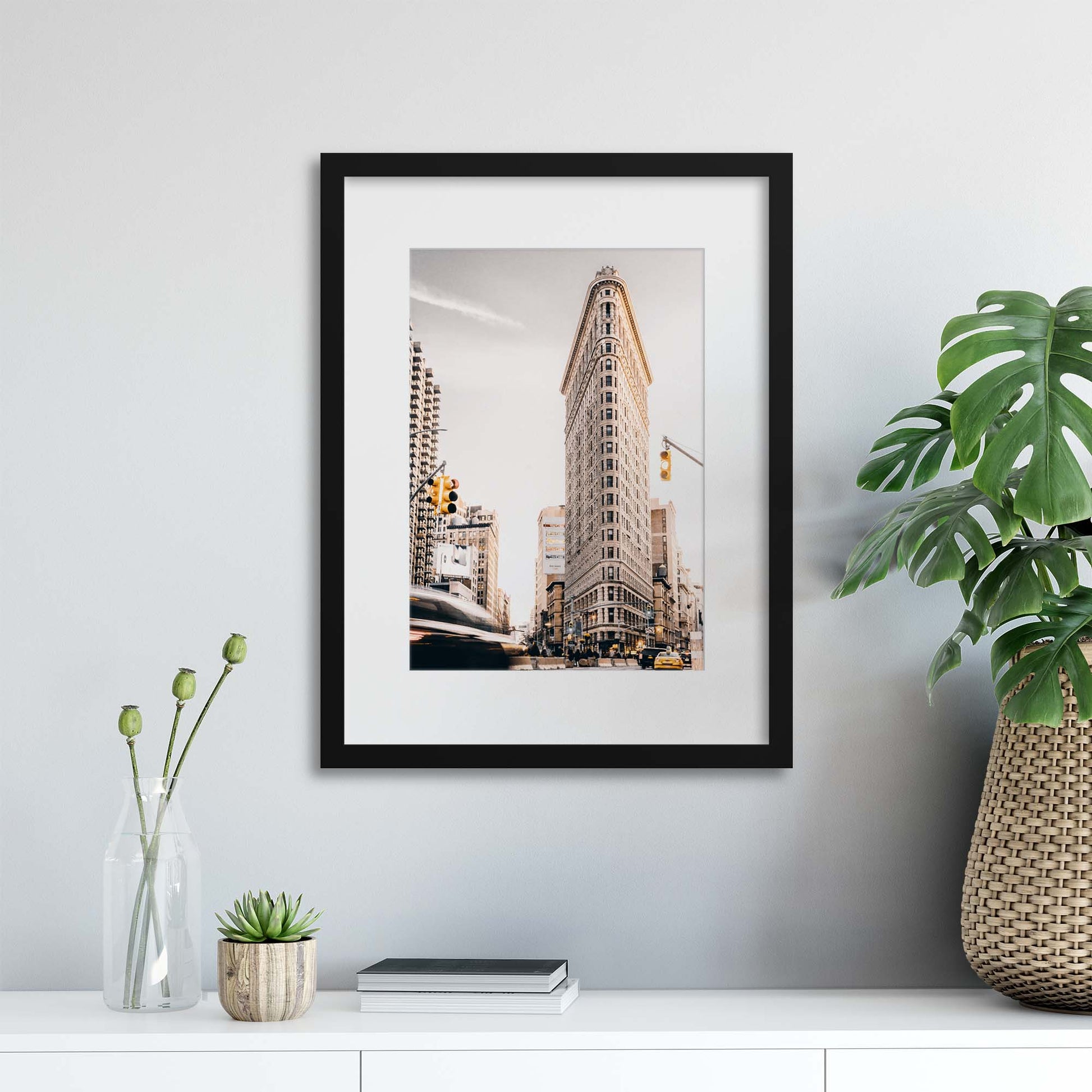 Flat Iron Building, NYC Framed Print - USTAD HOME