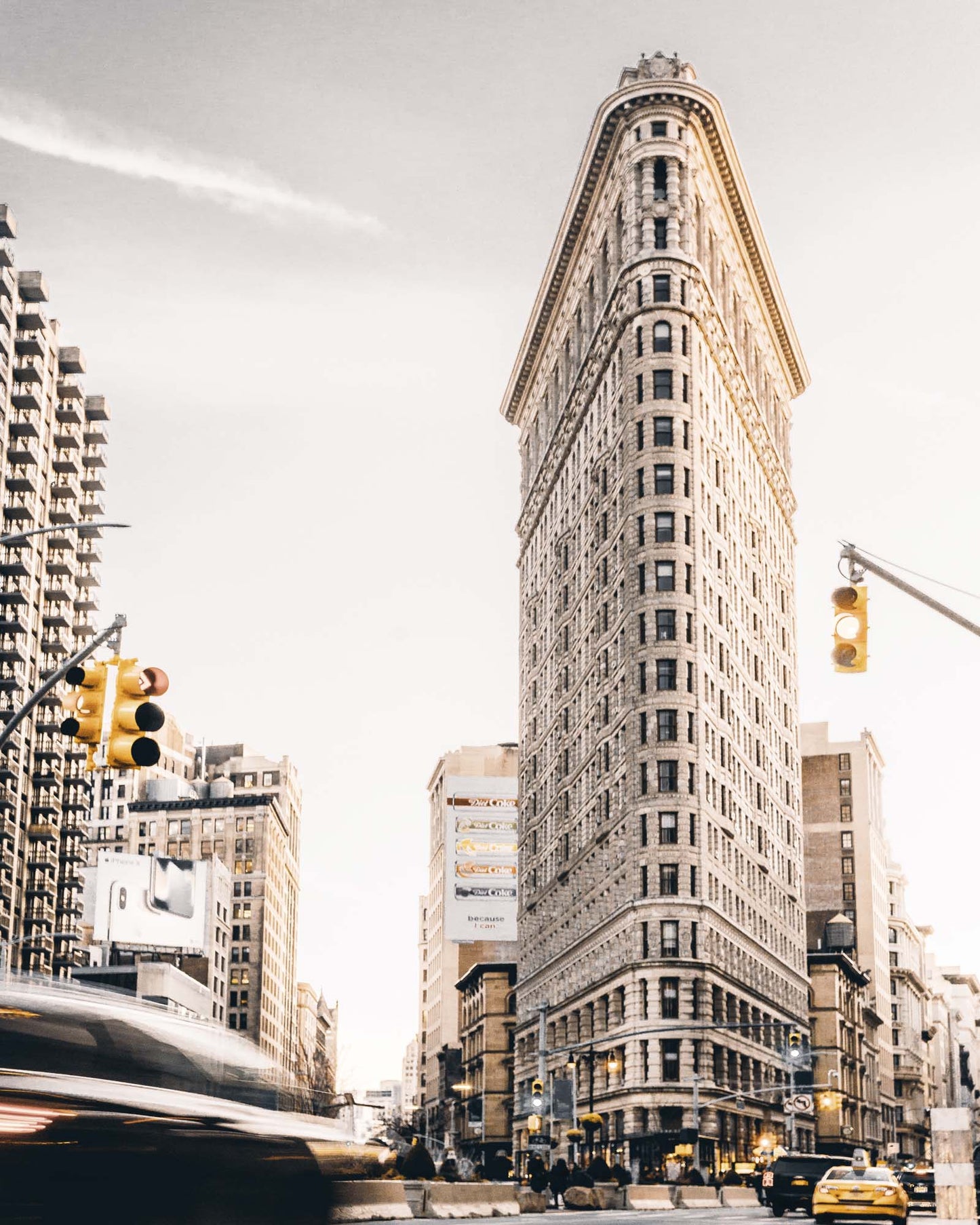 Flat Iron Building, NYC Framed Print - USTAD HOME