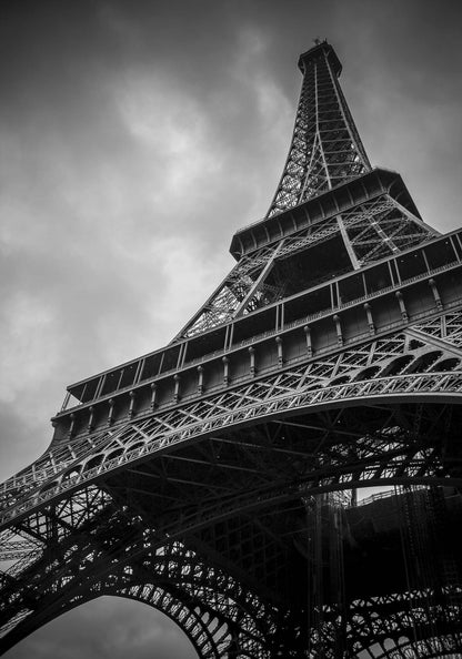 Eiffel Noir Framed Print - USTAD HOME
