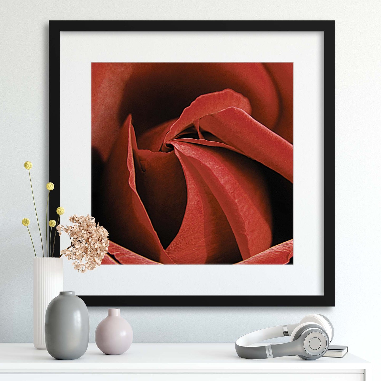 Red Rose I Framed Print - USTAD HOME